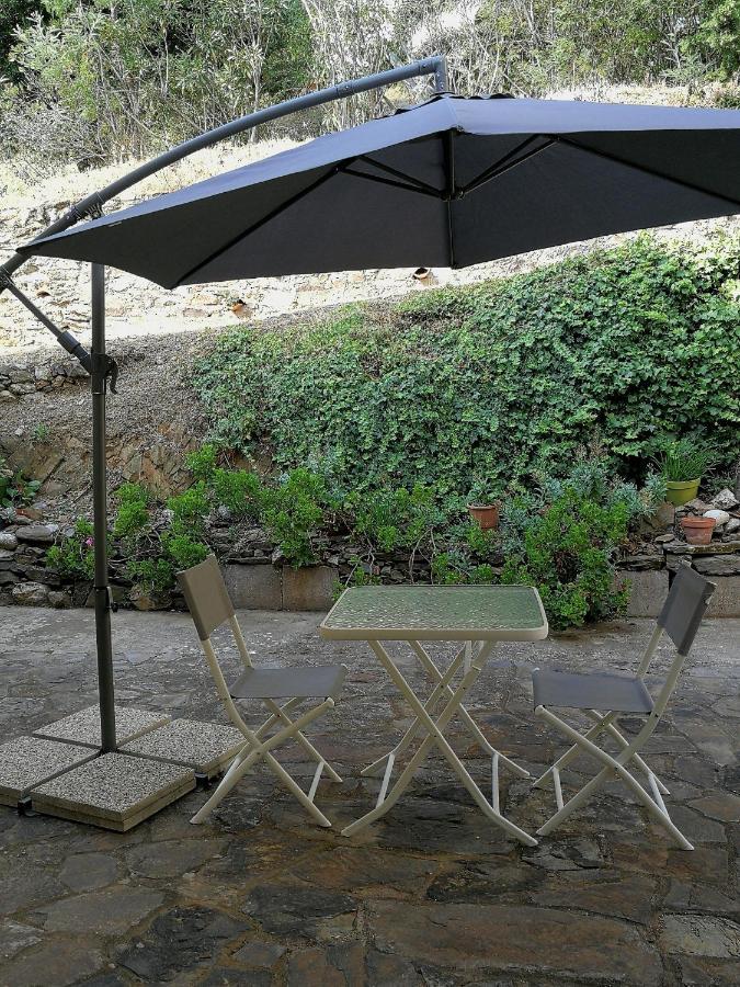 Hotel Ambeille Vue Mer Collioure Exterior foto